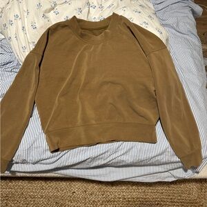 Lululemon crop crewneck - camel brown